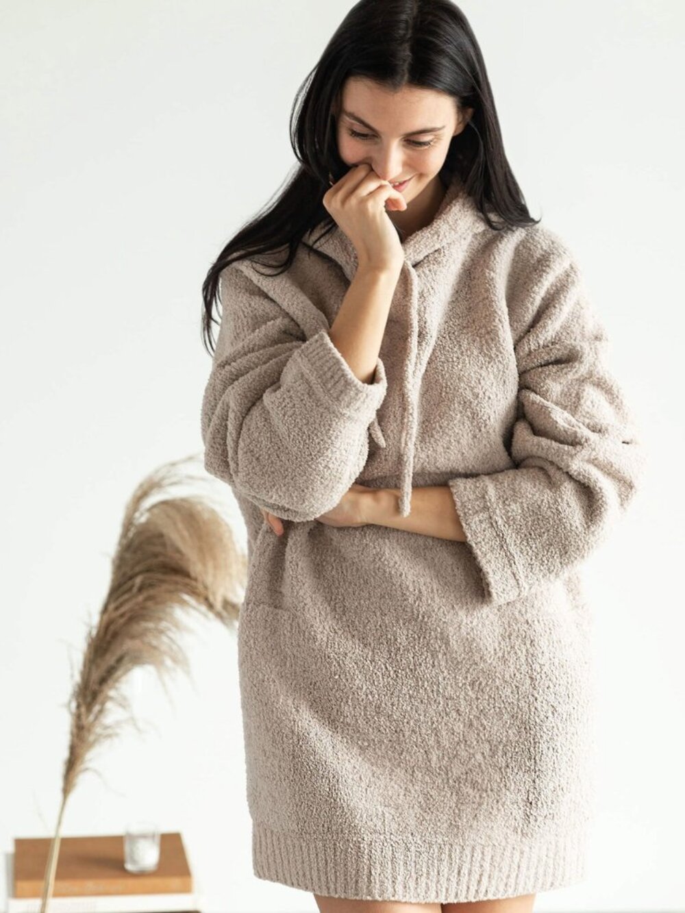 SUNDAY CITIZEN Snug Blanket Hoodie in Taupe One Size Unisex